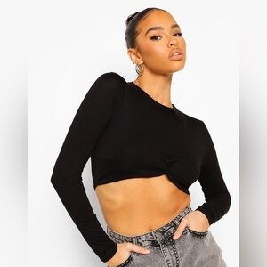NWOT SLINKY CROP TOP WITH KNOT